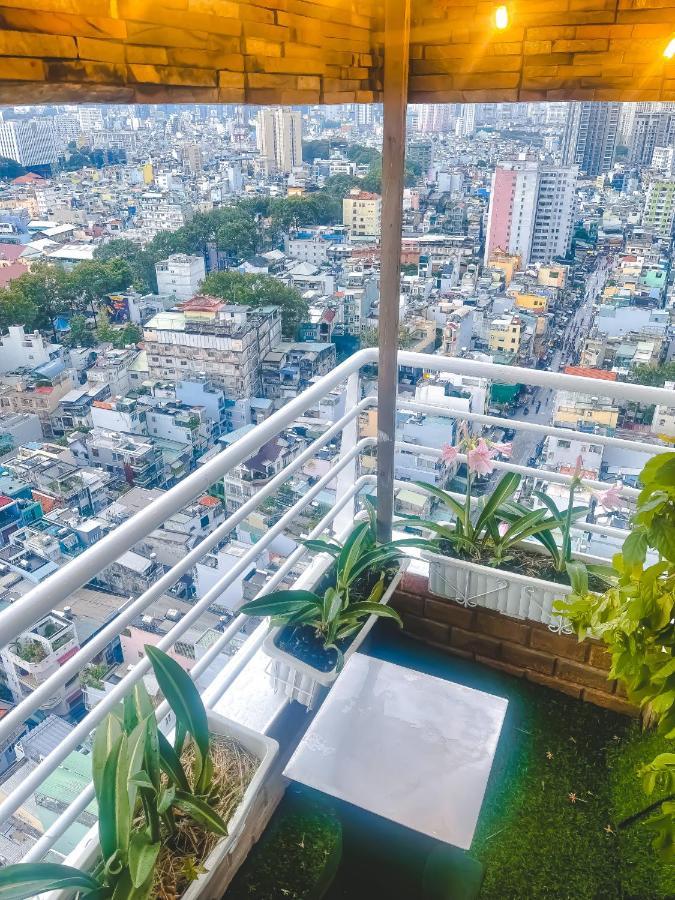 Căn hộ White Penthouse-rooftop Pool Private -central TP. Hồ Chí Minh