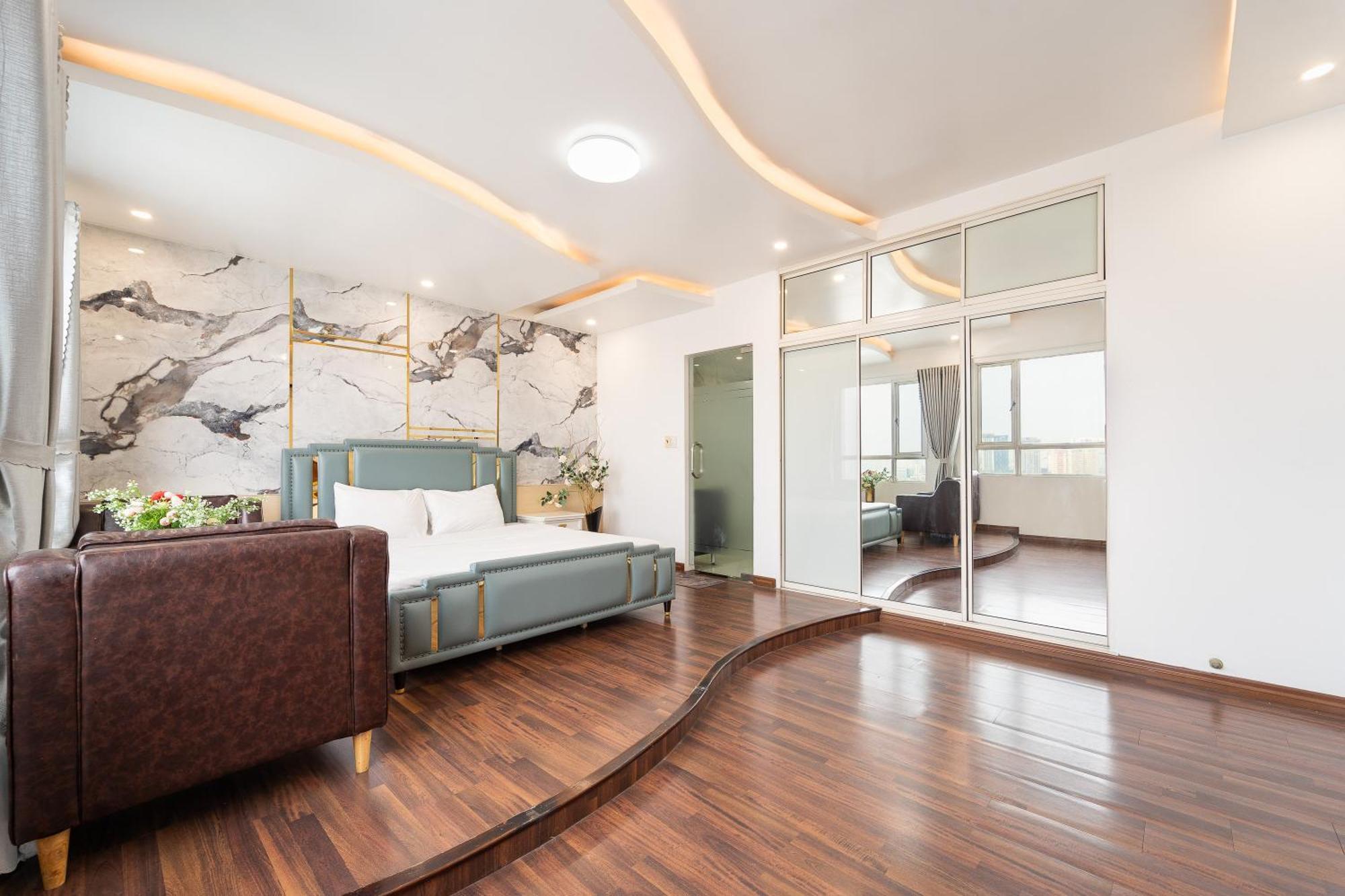 White Penthouse-rooftop Pool Private -central TP. Hồ Chí Minh